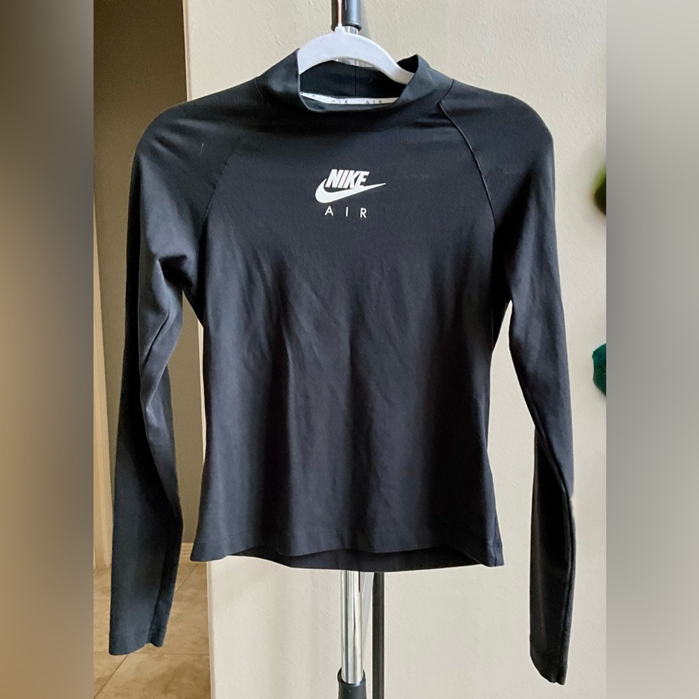 Nike Black Fitted Long Sleeve Tee